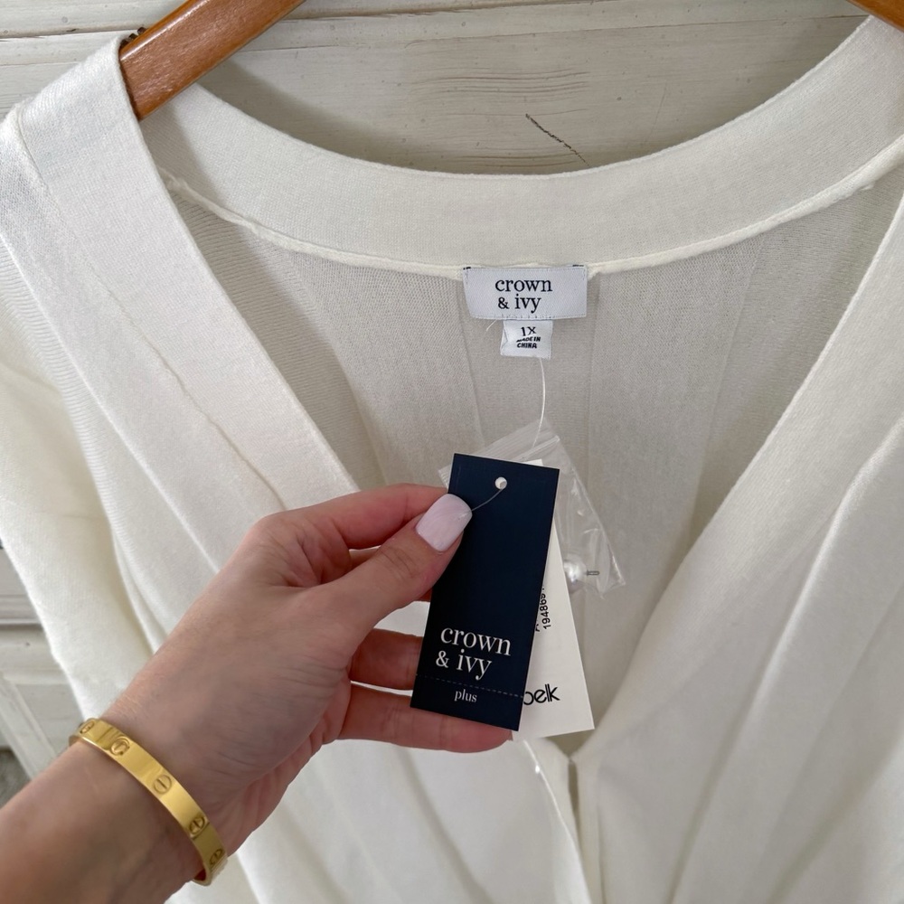 Crown & Ivy White Preppy Ribbed Pearl Button Cardigan - Picture 3 of 4
